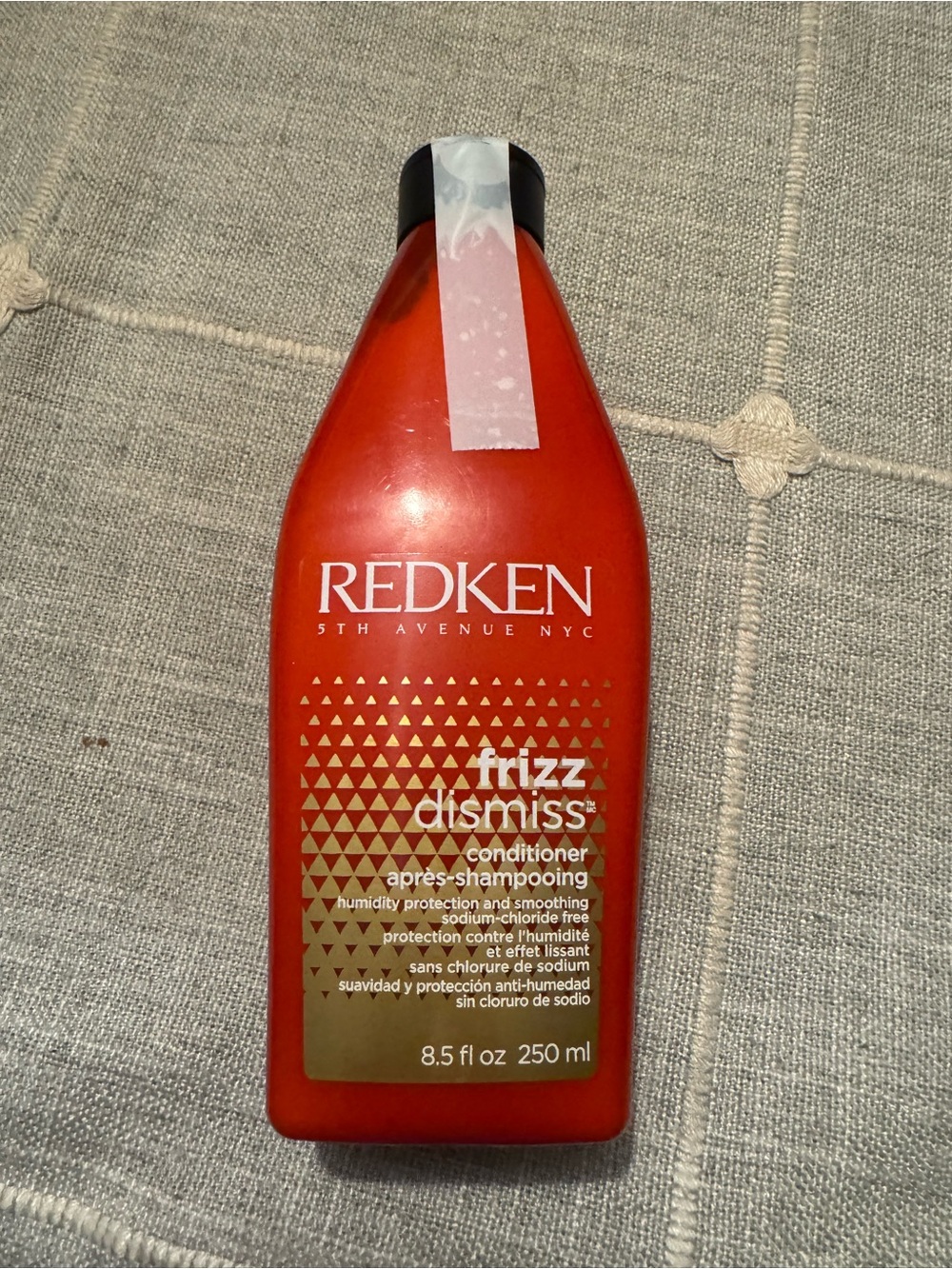 Redken Frizz Dismiss Conditioner - Red Bottle with Black Cap